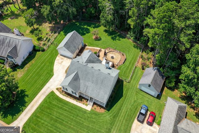 620 N Oakland Circle, Mcdonough, GA 30253