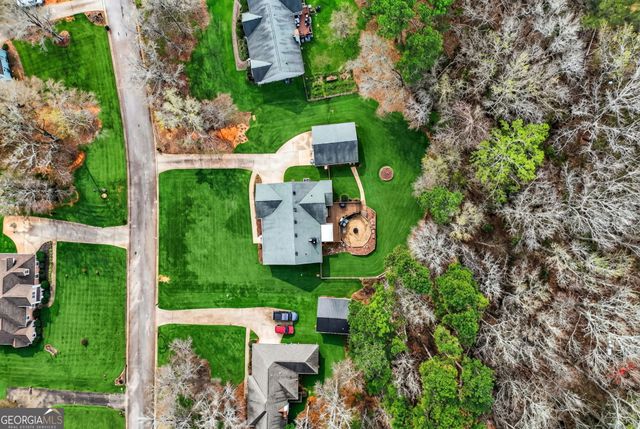 620 N Oakland Circle, Mcdonough, GA 30253