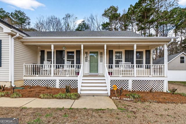 620 N Oakland Circle, Mcdonough, GA 30253