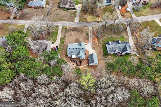 620 N Oakland Circle, Mcdonough, GA 30253