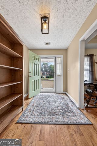 620 N Oakland Circle, Mcdonough, GA 30253