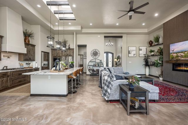 4051 Santa Elena Place, Las Cruces, NM 88005