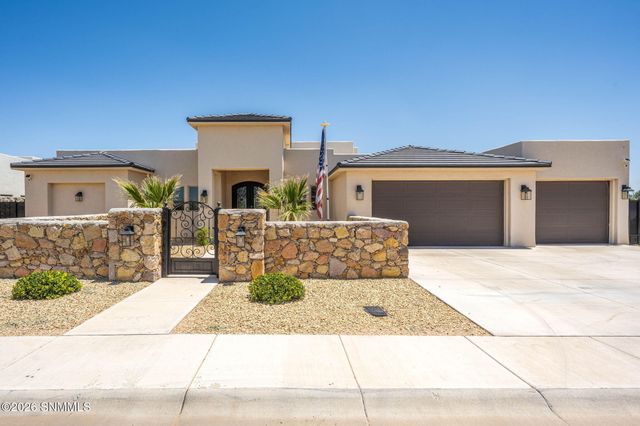 4051 Santa Elena Place, Las Cruces, NM 88005