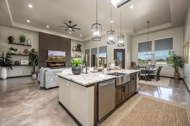 4051 Santa Elena Place, Las Cruces, NM 88005
