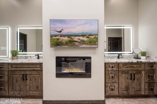 4051 Santa Elena Place, Las Cruces, NM 88005