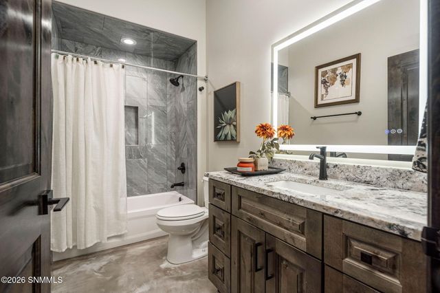 4051 Santa Elena Place, Las Cruces, NM 88005