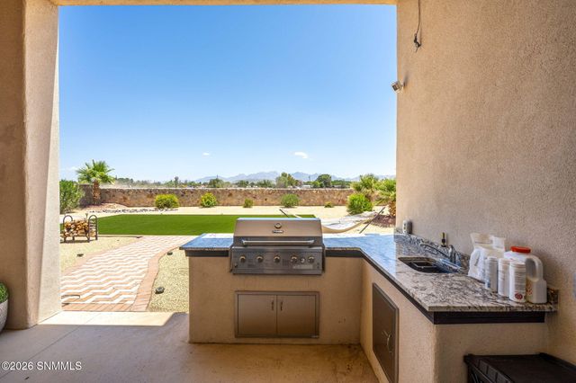 4051 Santa Elena Place, Las Cruces, NM 88005