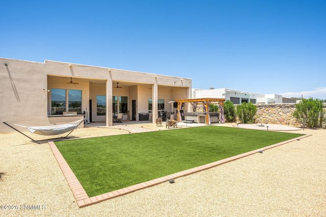 4051 Santa Elena Place, Las Cruces, NM 88005