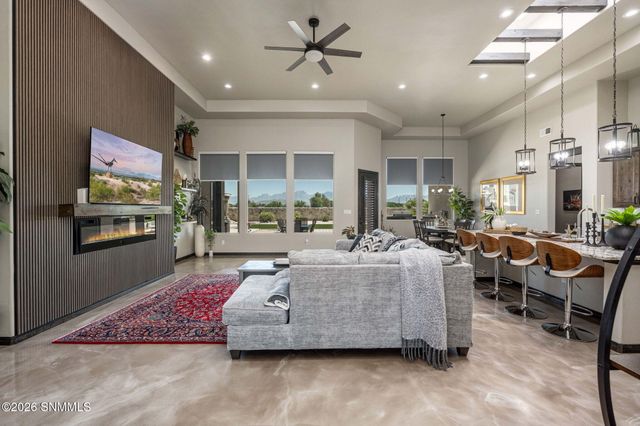 4051 Santa Elena Place, Las Cruces, NM 88005