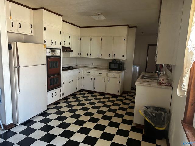 1009 Cornelia Circle, Attalla, AL 35954