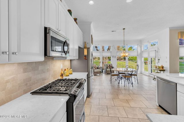 35 Quicksilver Court, Lakewood, NJ 08701