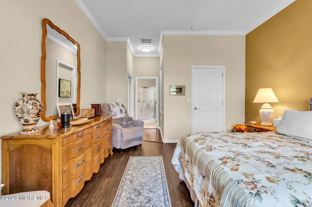 35 Quicksilver Court, Lakewood, NJ 08701