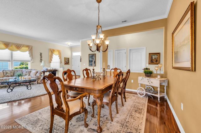 35 Quicksilver Court, Lakewood, NJ 08701