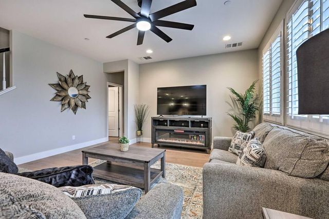 4120 Ice House Way, Roseville, CA 95747