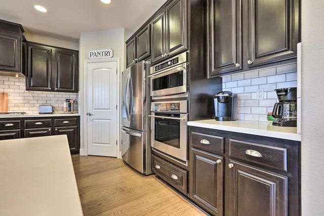 4120 Ice House Way, Roseville, CA 95747