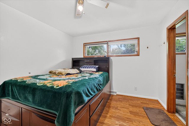 289 W County Line, Greenwood, IN 46142