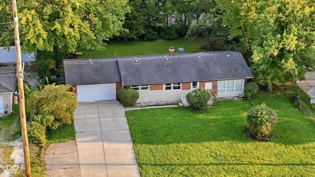 289 W County Line, Greenwood, IN 46142
