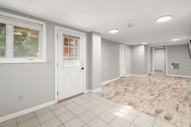 244 Mendon St, Blackstone, MA 01504