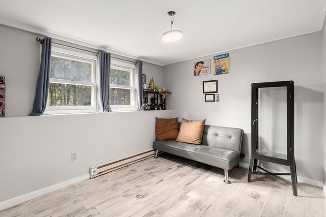 244 Mendon St, Blackstone, MA 01504