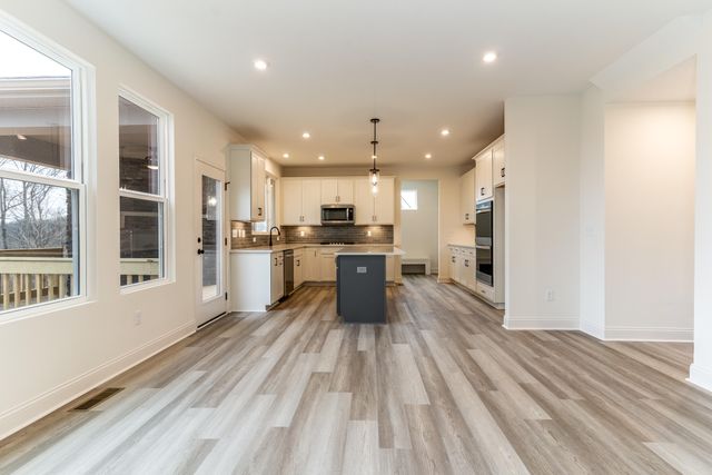 5890 Stillwater Lane, Burlington, KY 41005