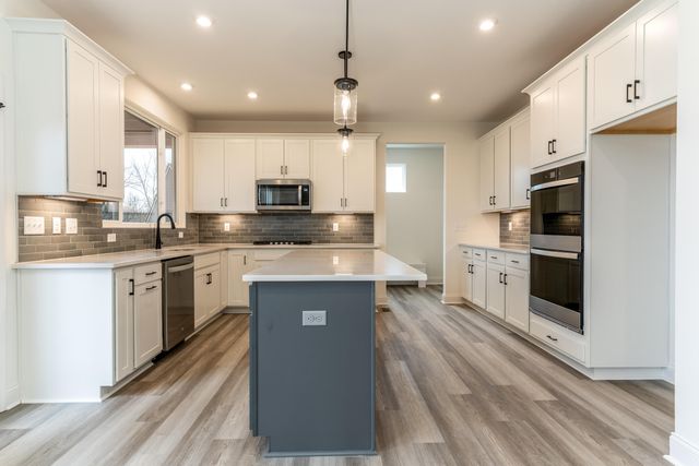 5890 Stillwater Lane, Burlington, KY 41005