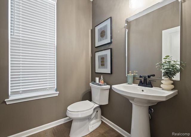 2792 Enclave Drive, Oakland Charter Township, MI 48363