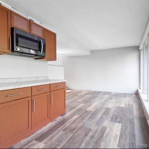 12215 Spanish Boulevard, St Louis, MO 63138