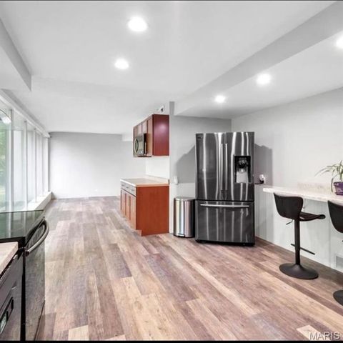 12215 Spanish Boulevard, St Louis, MO 63138