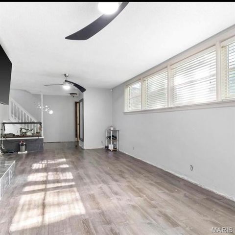 12215 Spanish Boulevard, St Louis, MO 63138