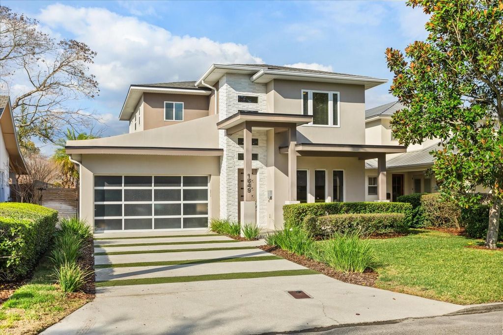 Image 2 of property listing at 1649 HARMON AVENUE, Winter Park, FL 32789