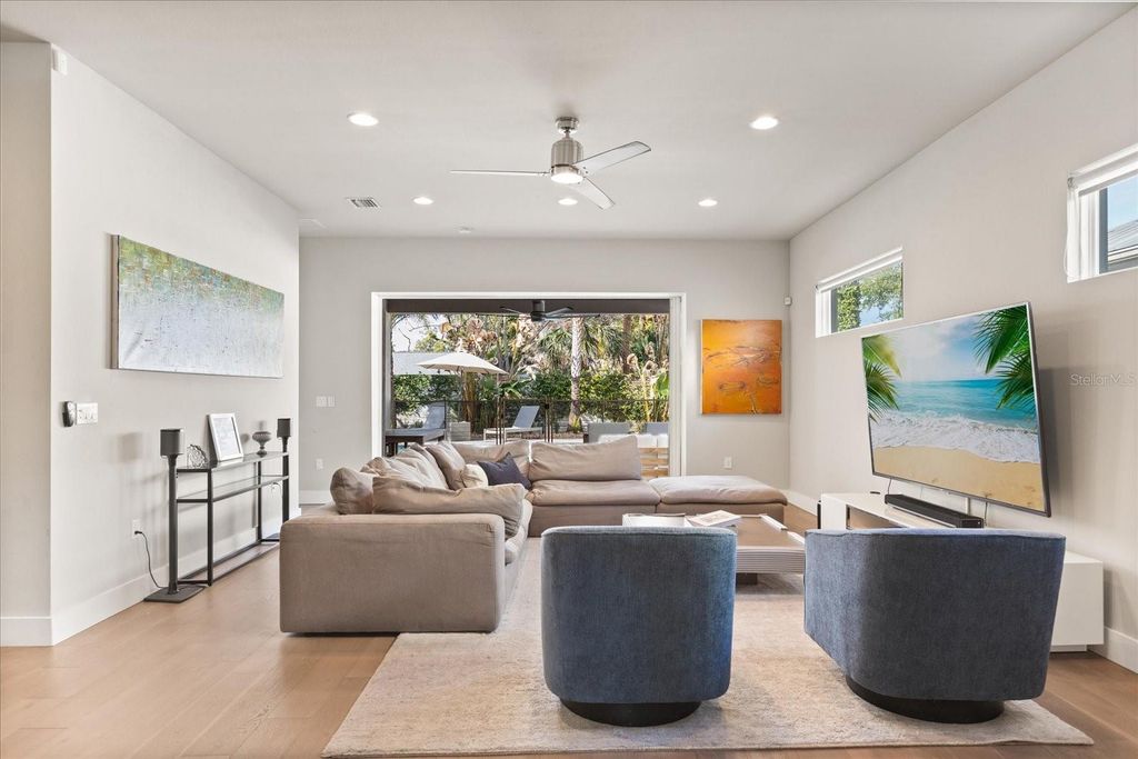 Image 11 of property listing at 1649 HARMON AVENUE, Winter Park, FL 32789