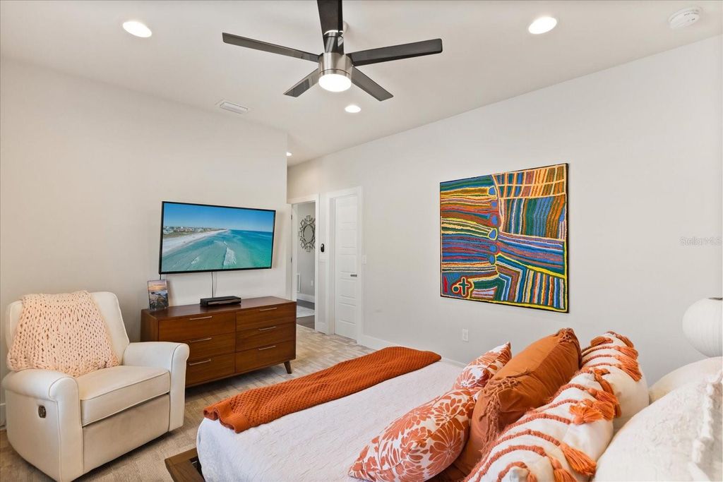 Image 28 of property listing at 1649 HARMON AVENUE, Winter Park, FL 32789