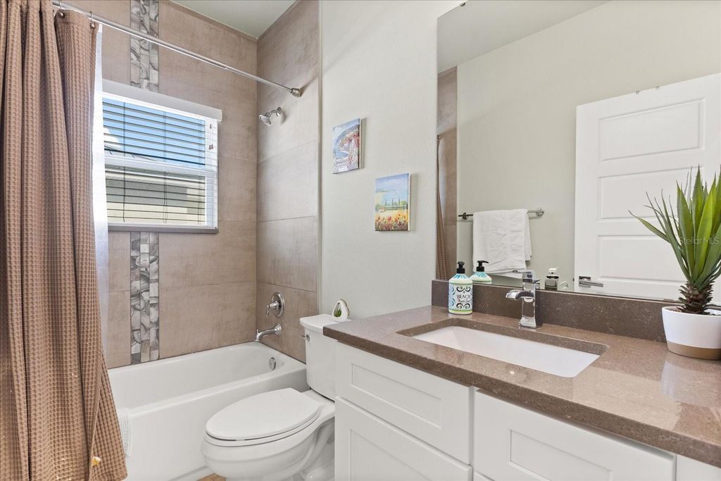 Image 29 of property listing at 1649 HARMON AVENUE, Winter Park, FL 32789