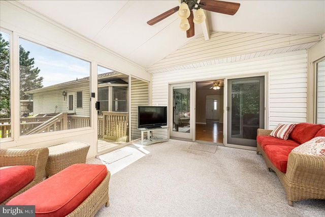 1570 WOOD VILLA DR, Westminster, MD 21157
