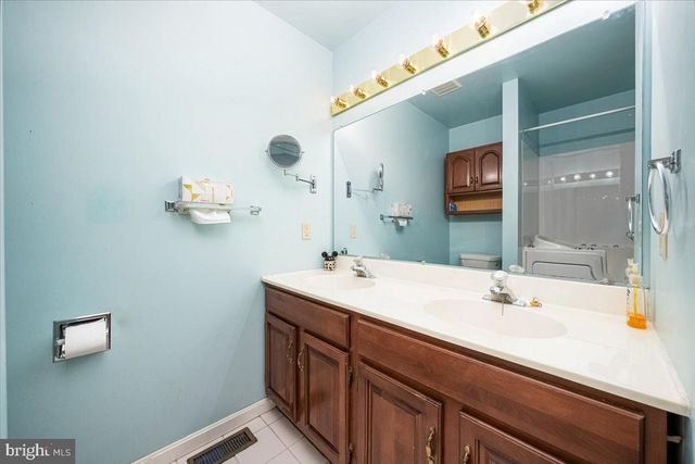 1570 WOOD VILLA DR, Westminster, MD 21157