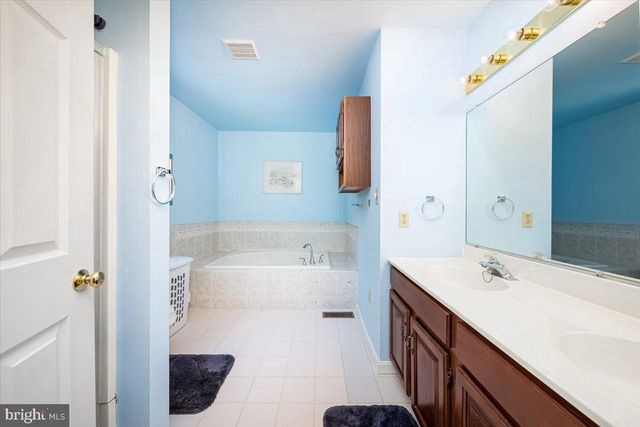 1570 WOOD VILLA DR, Westminster, MD 21157