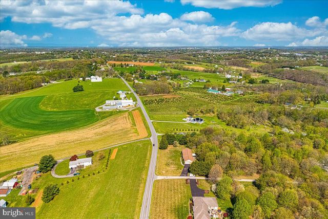 1570 WOOD VILLA DR, Westminster, MD 21157
