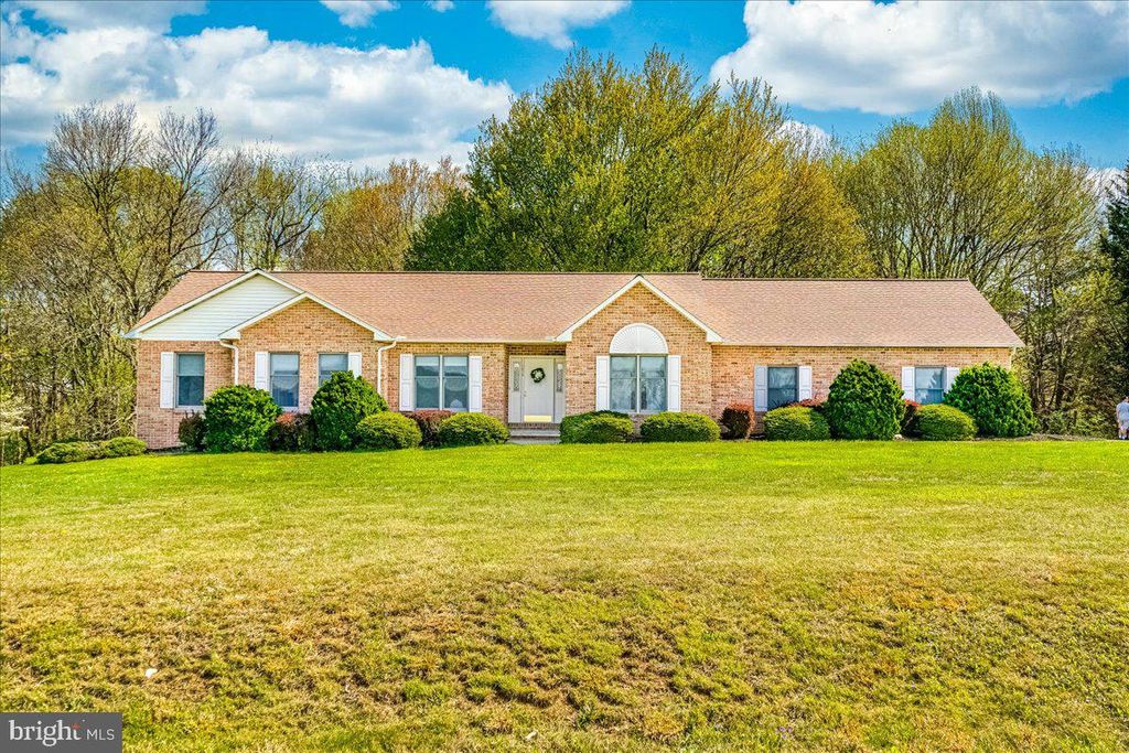 1570 WOOD VILLA DR, Westminster, MD 21157