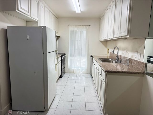 17078 colima Road E 327, Hacienda Heights, CA 91745