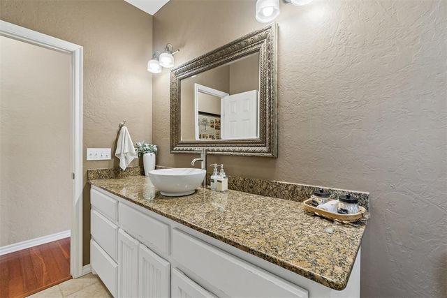 1609 Willow Road, Blanchard, OK 73010