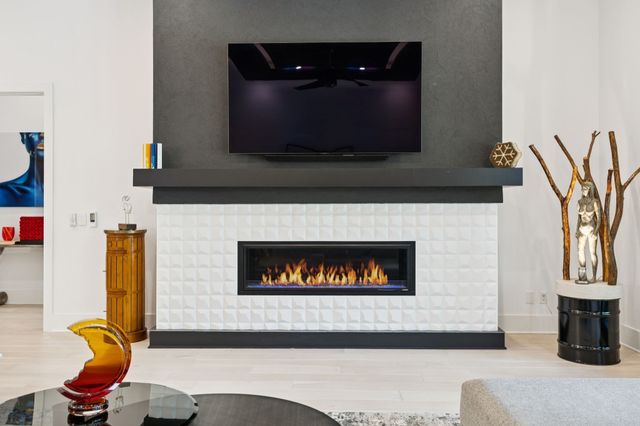 3916 Harding Pl, Nashville, TN 37215