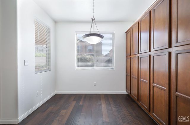 8315 Bantam Street, Bakersfield, CA 93311