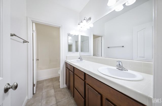 8315 Bantam Street, Bakersfield, CA 93311