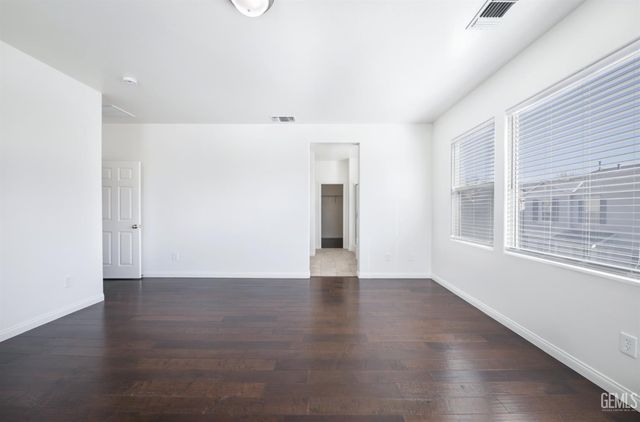 8315 Bantam Street, Bakersfield, CA 93311