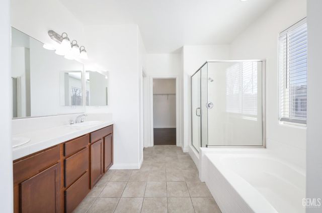 8315 Bantam Street, Bakersfield, CA 93311