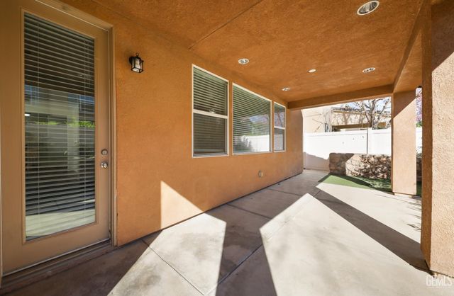 8315 Bantam Street, Bakersfield, CA 93311