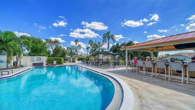 4907 KILTY COURT E, Bradenton, FL 34203