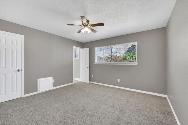 638 Bright Penny Lane, Houston, TX 77015
