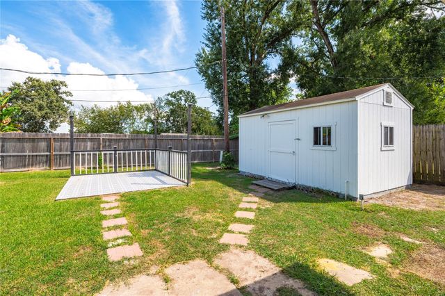 638 Bright Penny Lane, Houston, TX 77015
