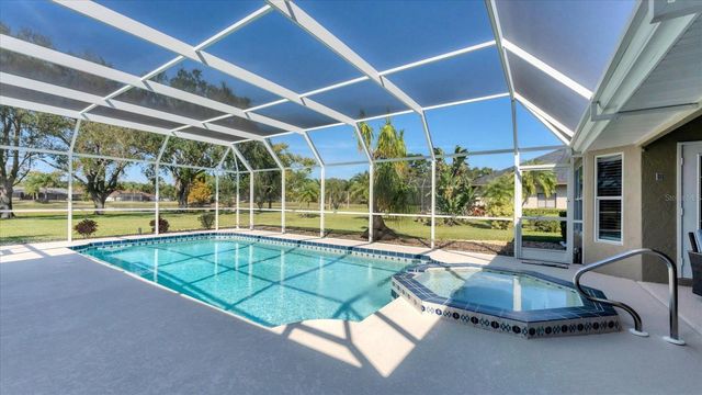 6314 GLEN ABBEY LANE, Bradenton, FL 34202